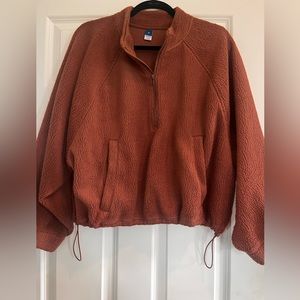 Worn once! Super comfy pull over!